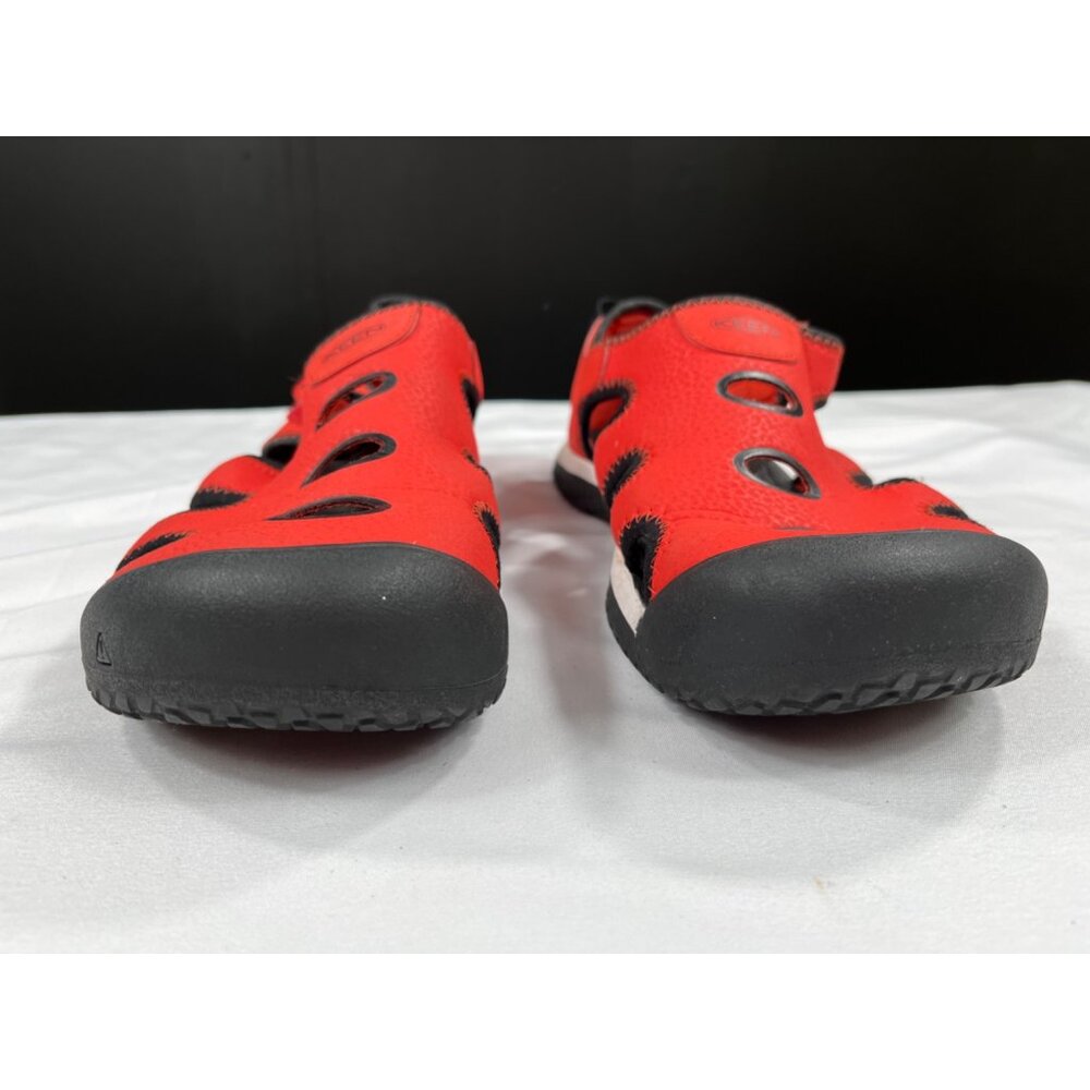 Keen SKU 7924 Kids Red Black Closed Toe Water Sandals Size 5 - Picture 4 of 11